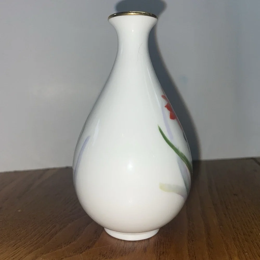 Signed Noritake‎ Bone China Single Flower Bud Vase Nippon Toki Japan
